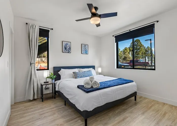 Quiet Family Getaway - 2 Kings, Pet Friendly * Flagstaff